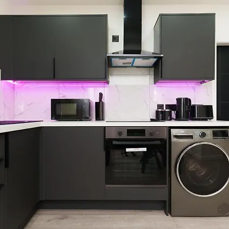 Hamilton アパート リーズ